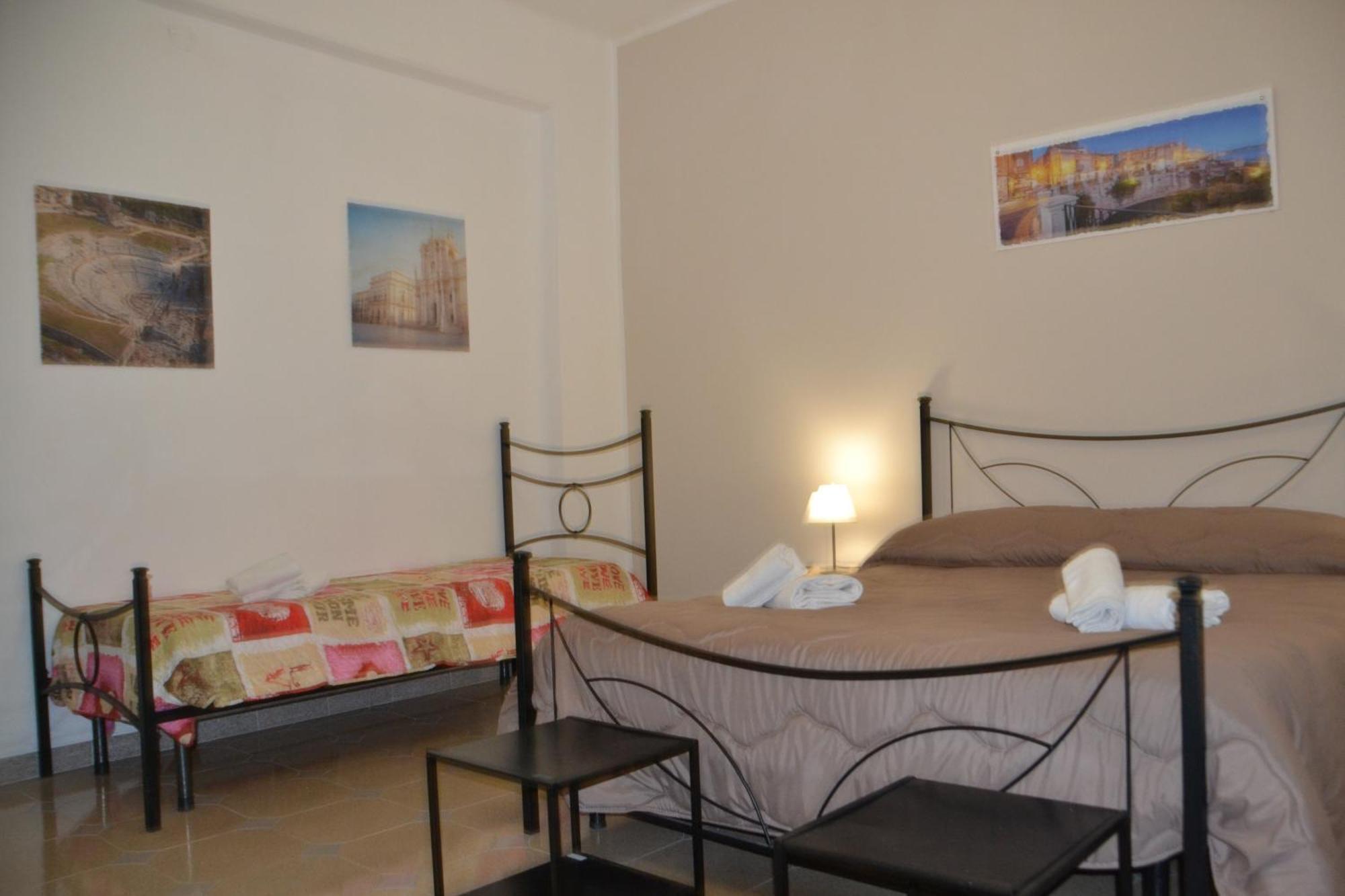 Appartamento Turistico Adige Syrakus Exterior foto